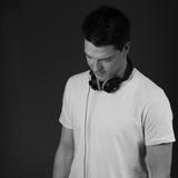Niklas Thal 