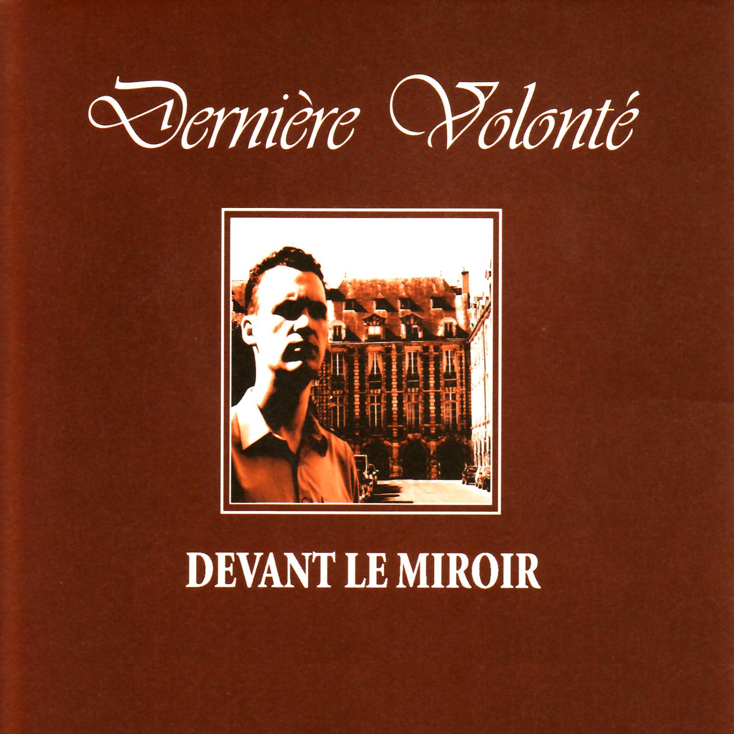 Devant Le Miroir