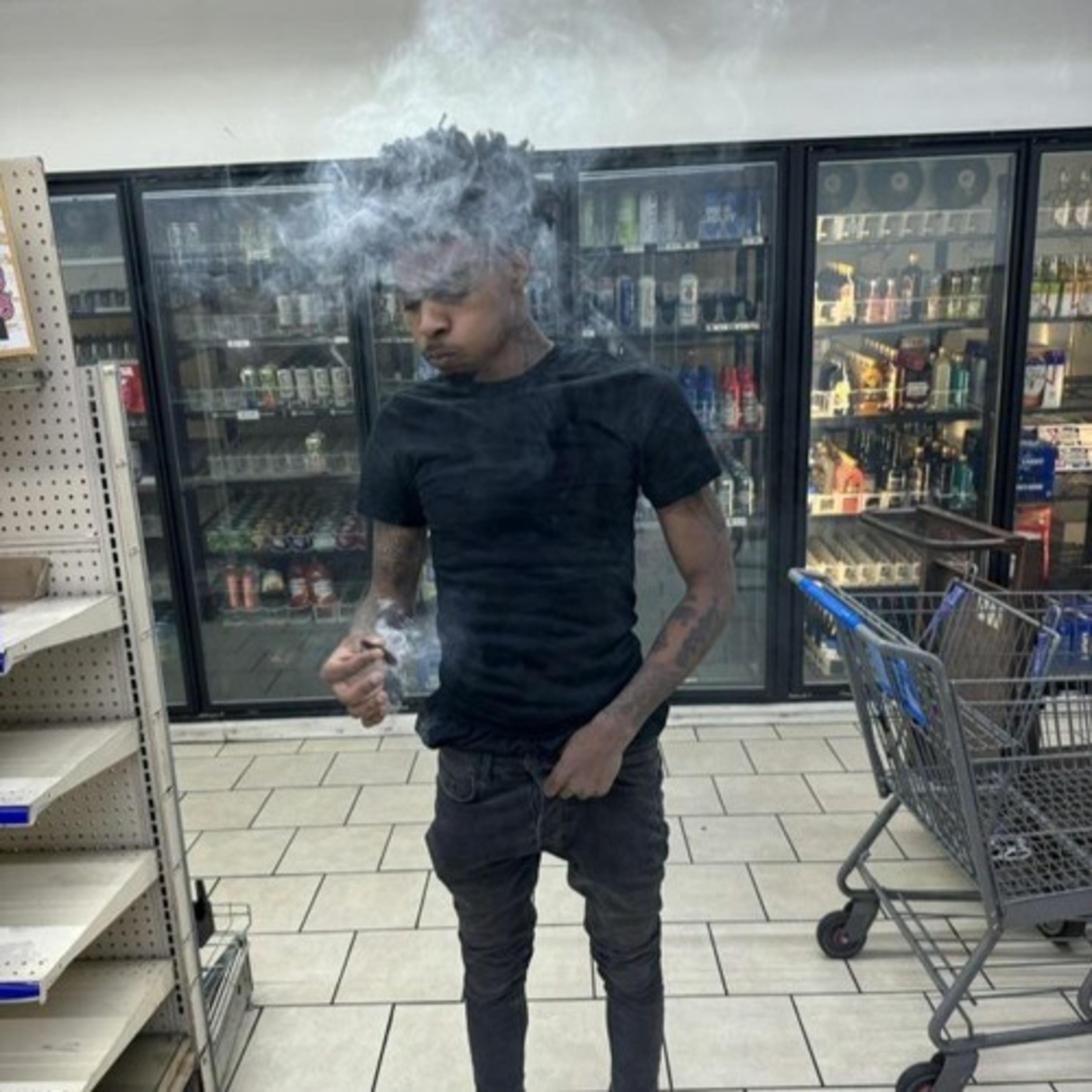 Kickback (feat. LAZER DIM 700)