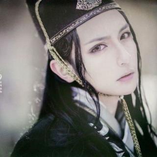 【吟唱】无字悲歌悲字无，多情离诗离情多