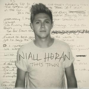 Niall Horan-This Town  立体声伴奏 （升4半音）