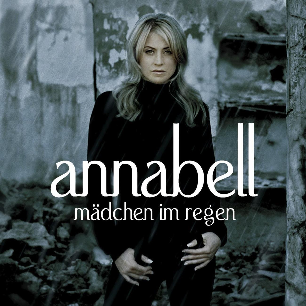 Mädchen Im Regen