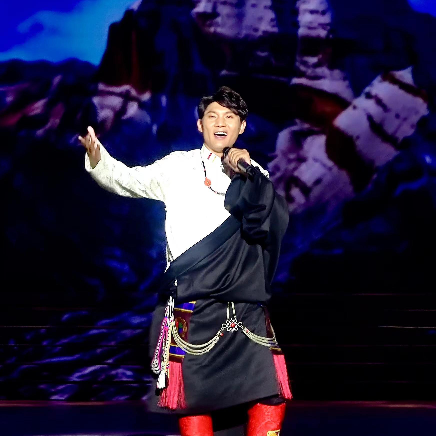 སྟོད་མངའ་རིས་བསྐོར་གསུམ་ལ་འགྲོ། 阿里三围