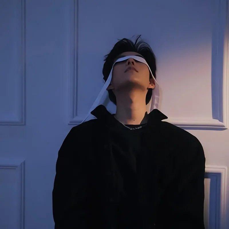 所谓爱情不过是五个字：珍惜眼前人