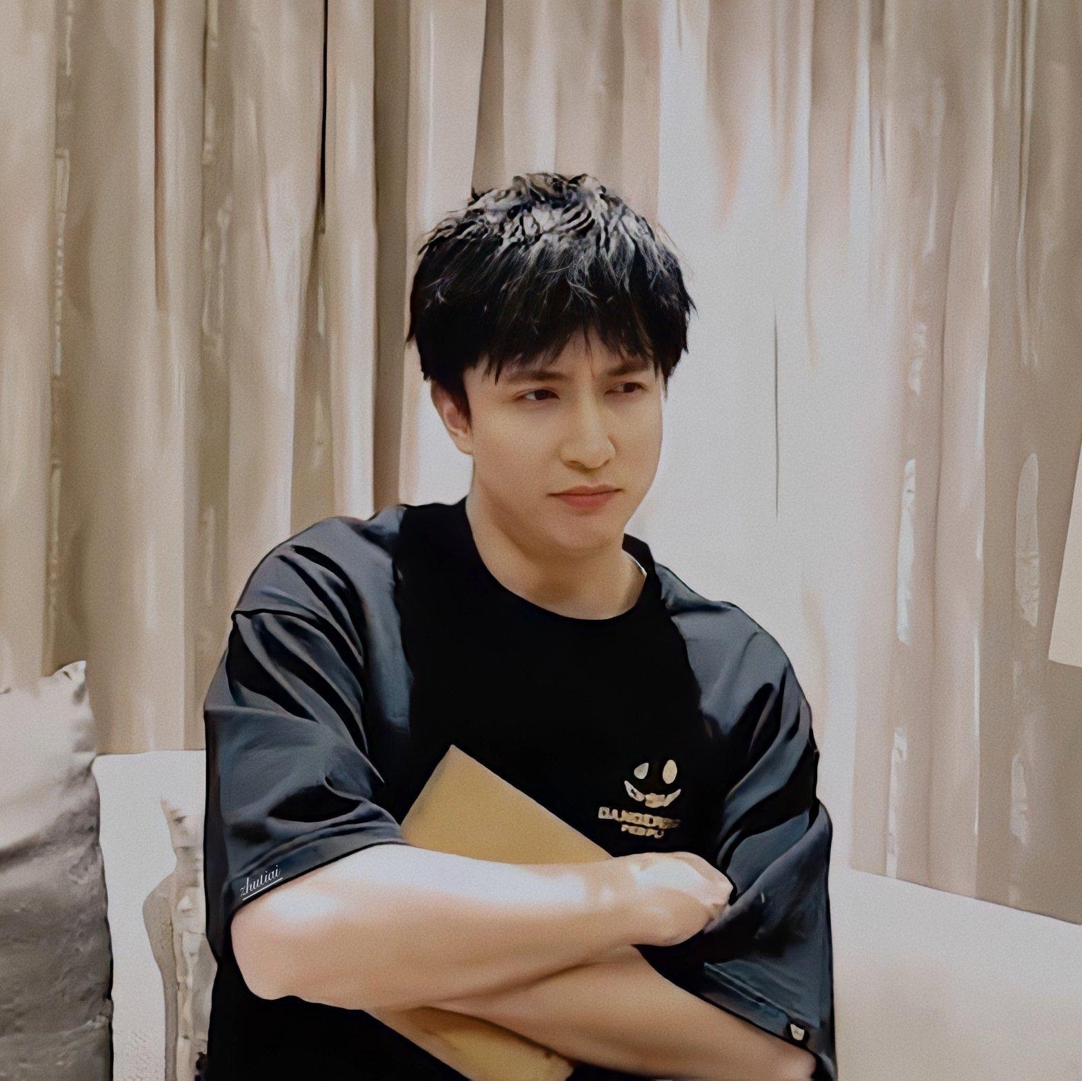 薛之谦(睡觉不会被吵醒的) - 歌单 - 网易云音乐