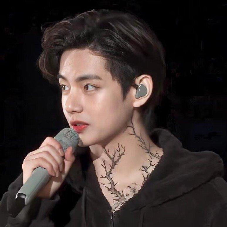 KPop随身听°隐匿在耳机里的情话♡
