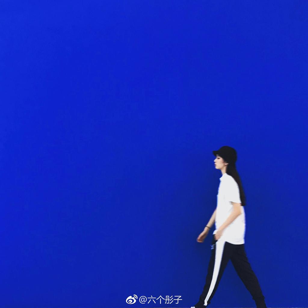 刘令姿的六个彤子