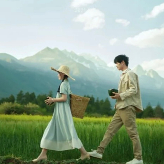 夏日的星野万里，你是我藏在微风里的欢喜