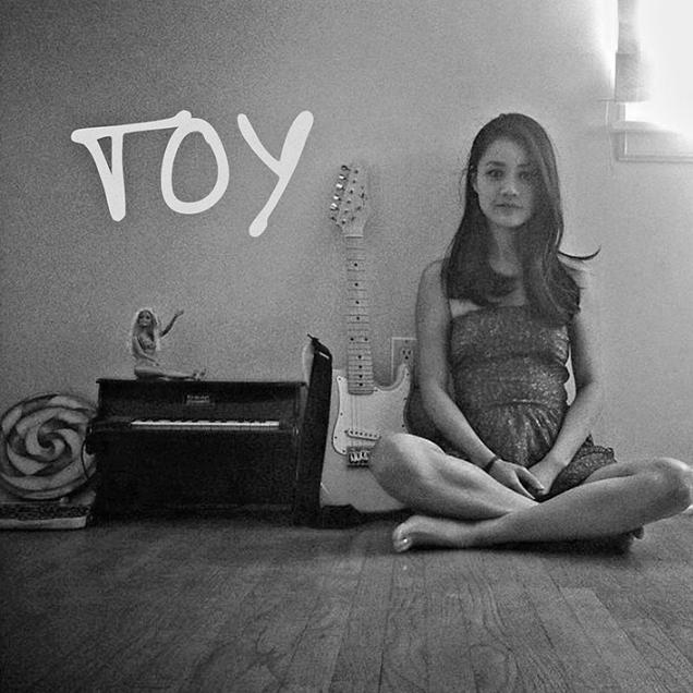 TOY (EP)