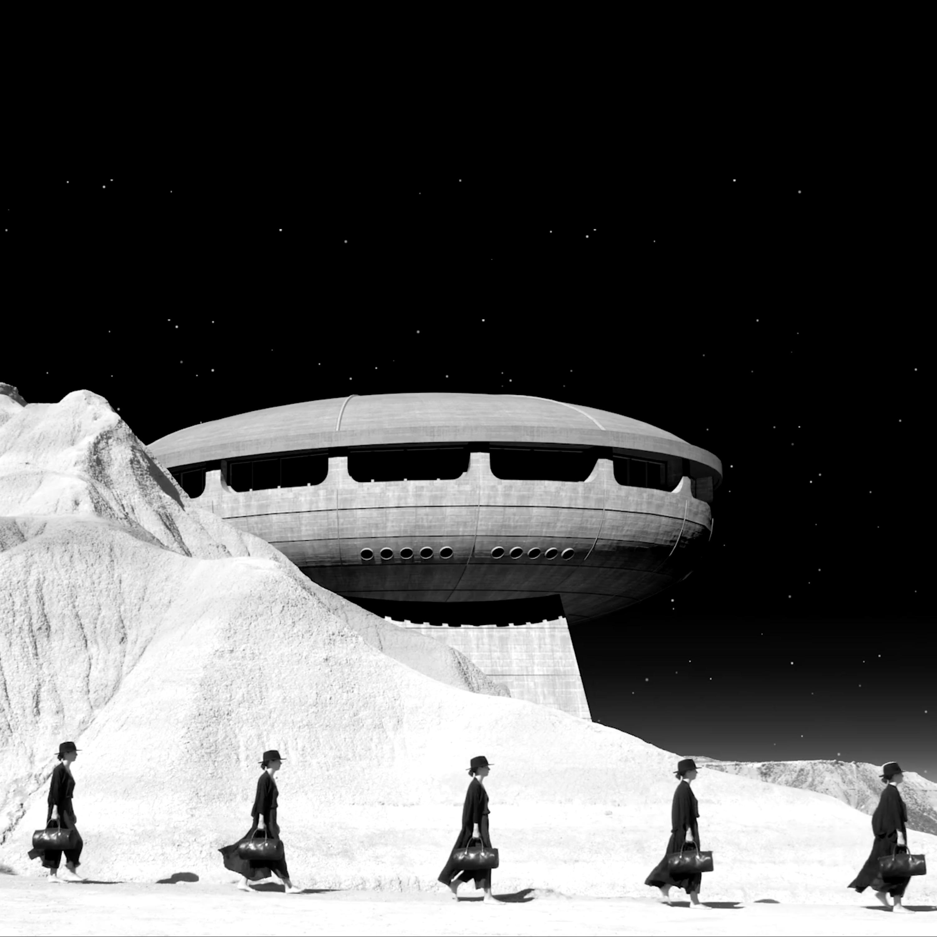 Under a Common Sky (Refugee)