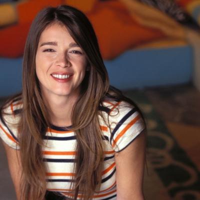 伊莲（Hélène Rollès）