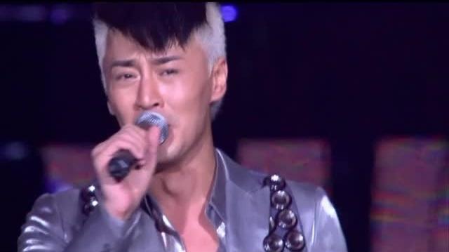 爱在记忆中找你 (Live) - 林峯 - 高清MV - 网易云音乐