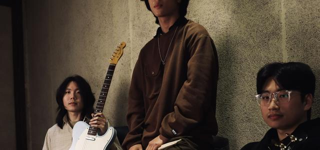OFFSTAGE 舞台之下