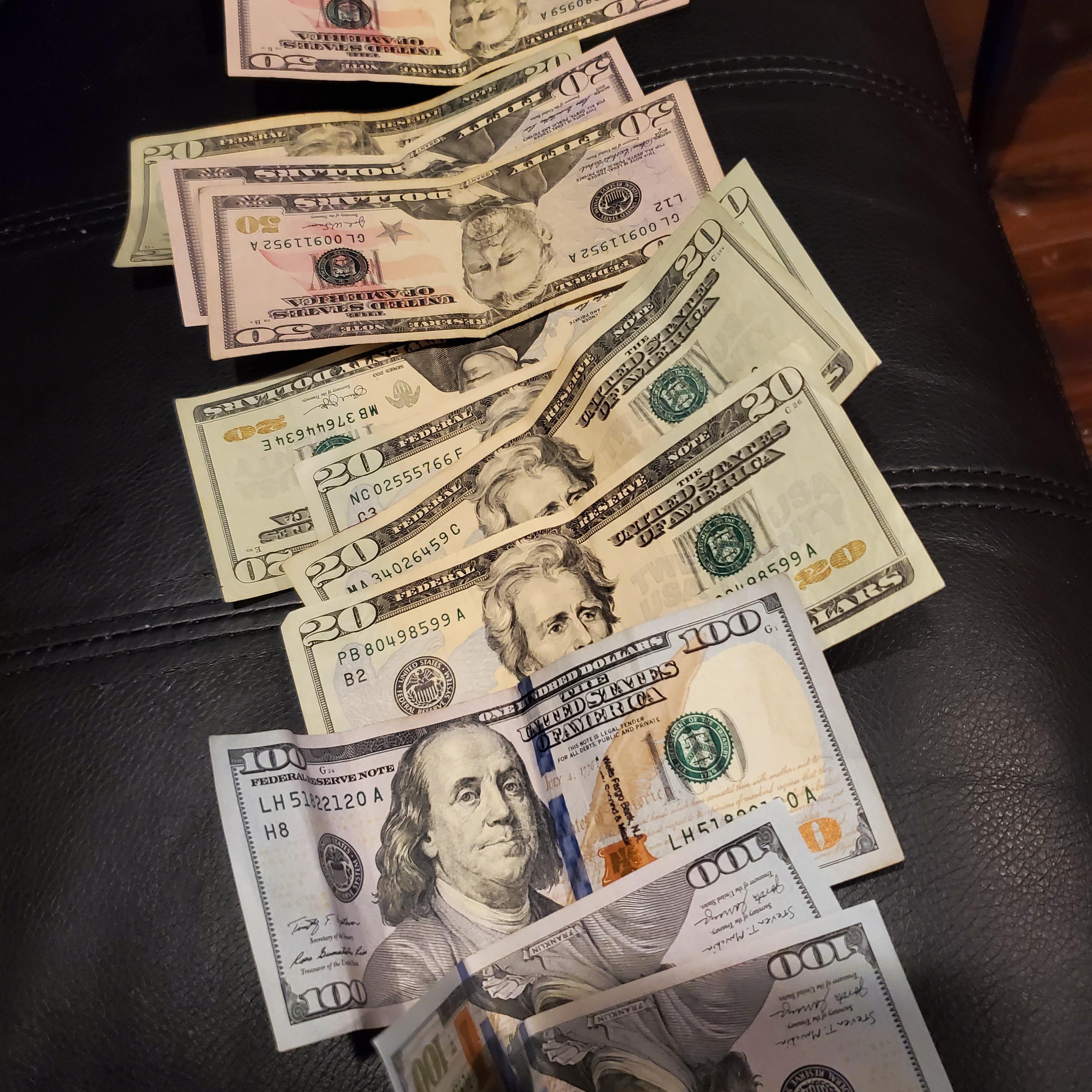 Yo naci Pa Tener Dinero