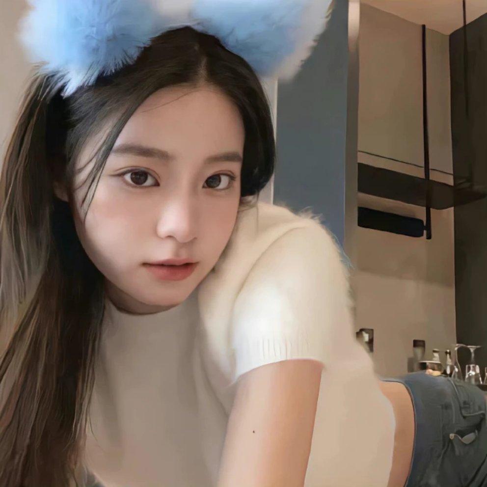 愿我们如时光那样不老，与爱人相伴到白首
