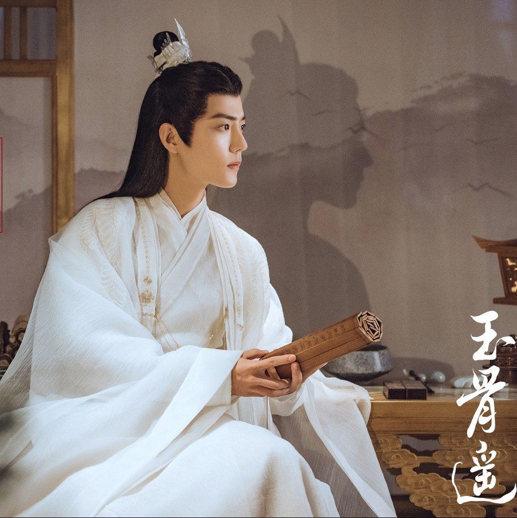 一『肖』倾心，独『战』慕情