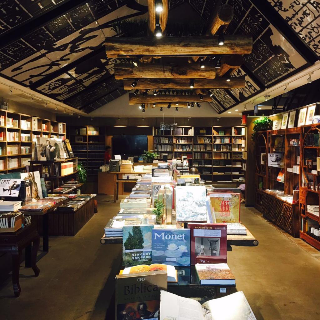 止间 周一歌单 书店风景