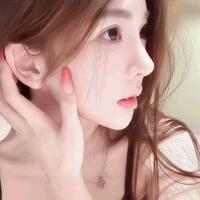 她说想要好多好多爱 后来她什么也没得到