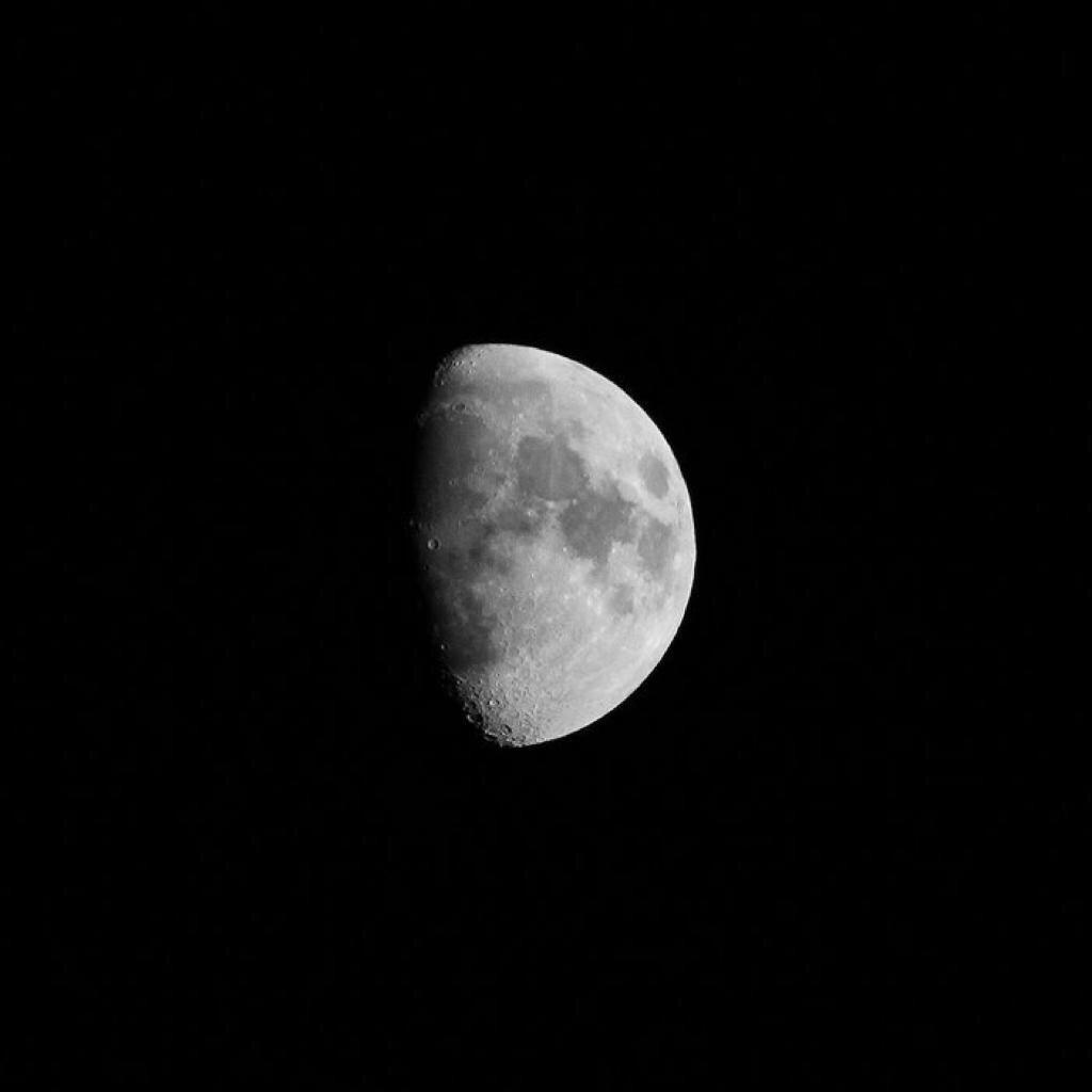 落霧是夜寞離辭的歎惋