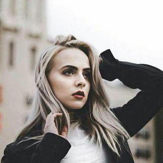 Madilyn Bailey 丨听完对她失望算我输