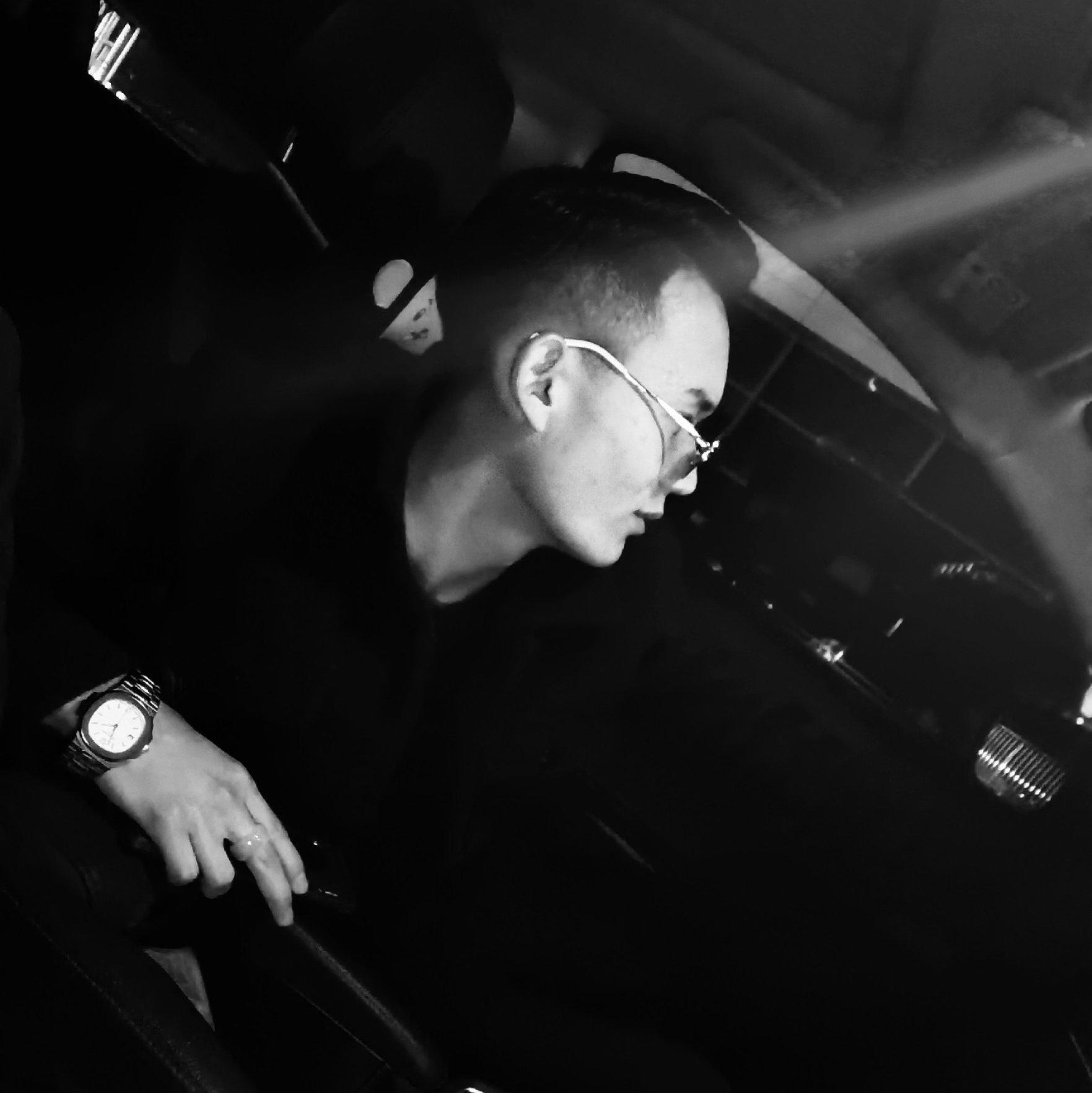 Gy- Story