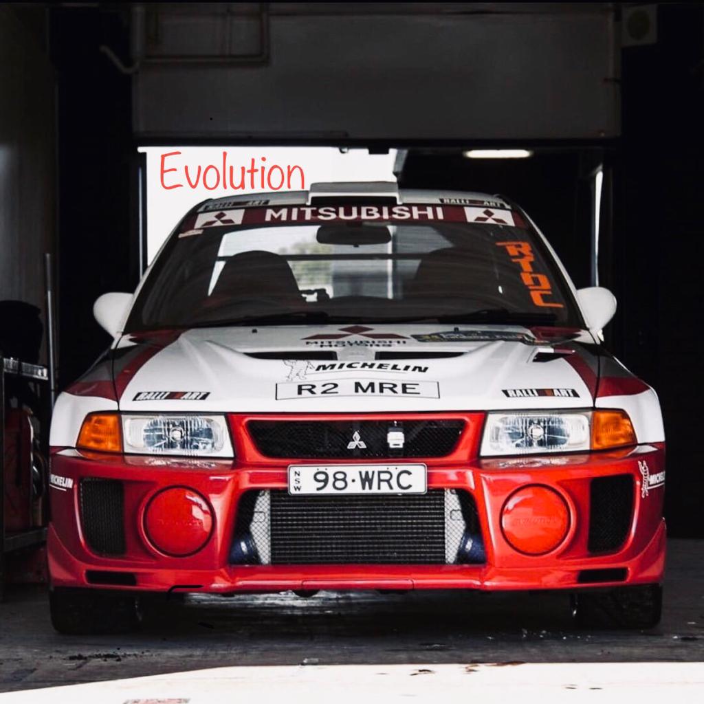 Lancer Evolution ：Latino