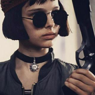 biu~~这些少女向你发射了一枚子弹