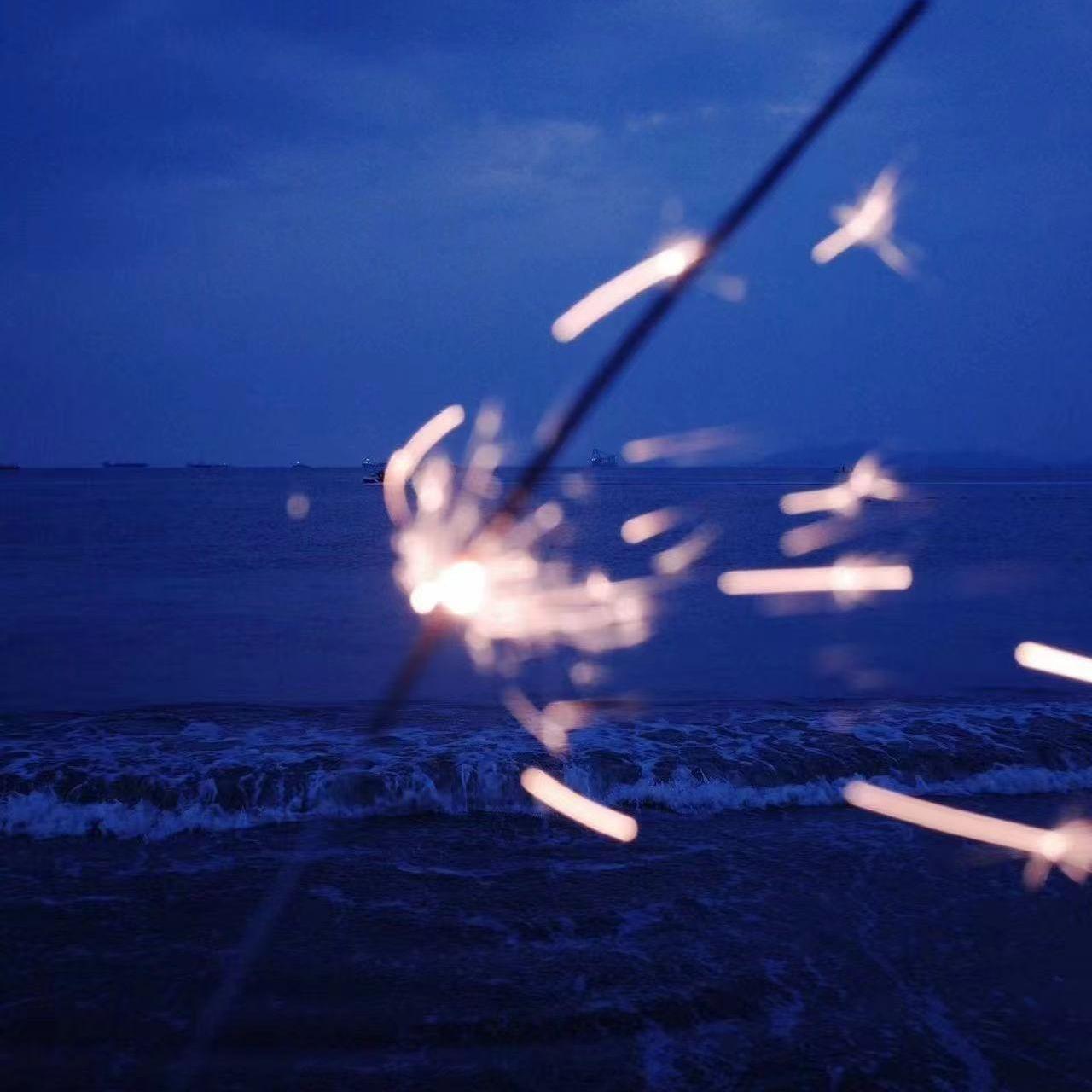 我喜欢月亮 月亮不知道