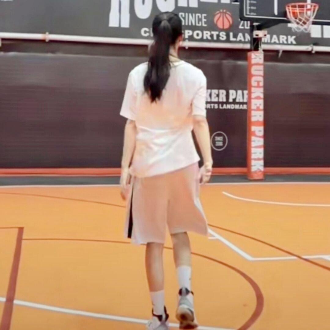 这里有小北的晚安～