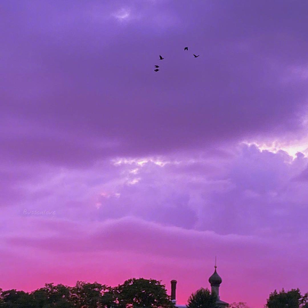 飞 上 宇 宙 摘 地 球 给 你