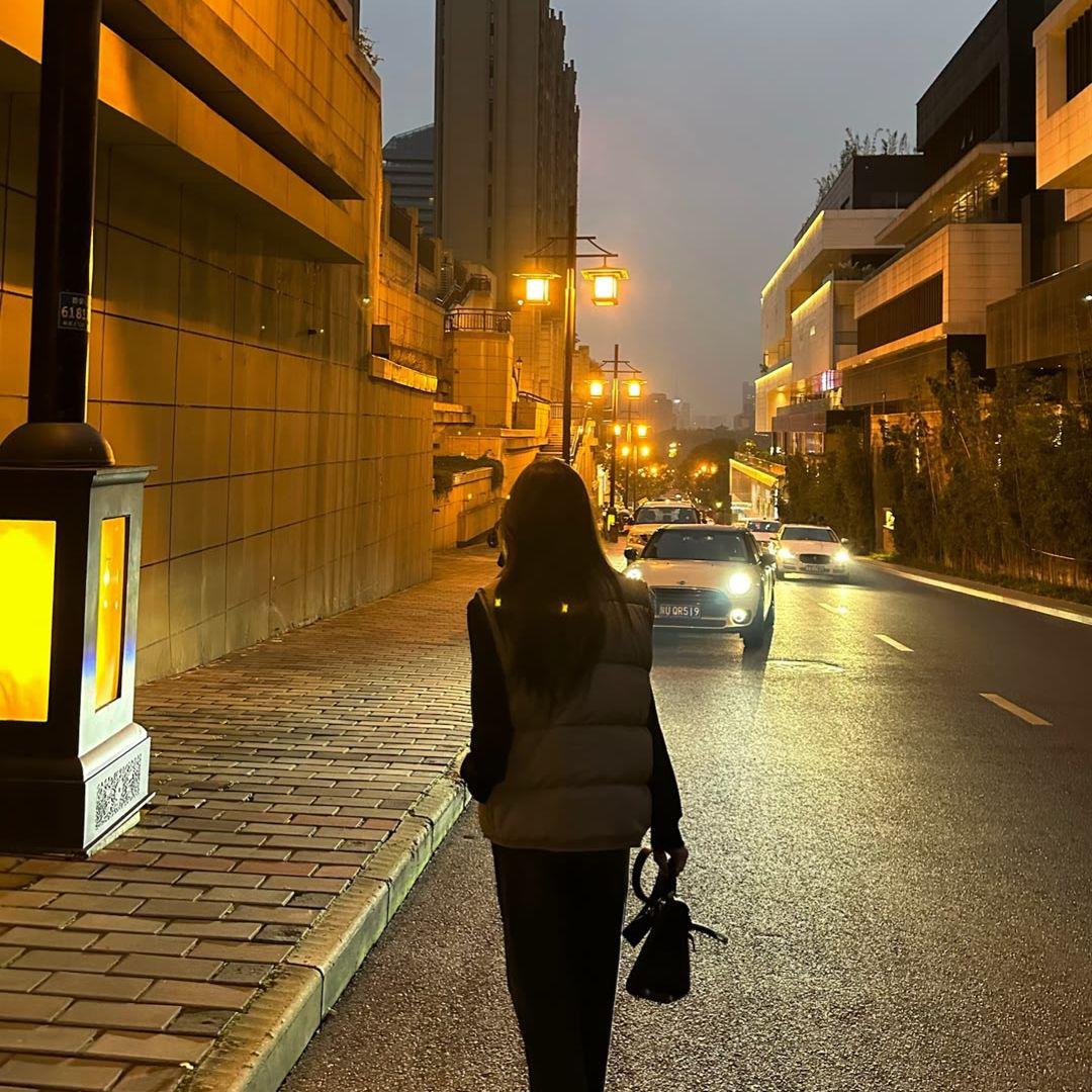 来如微雨