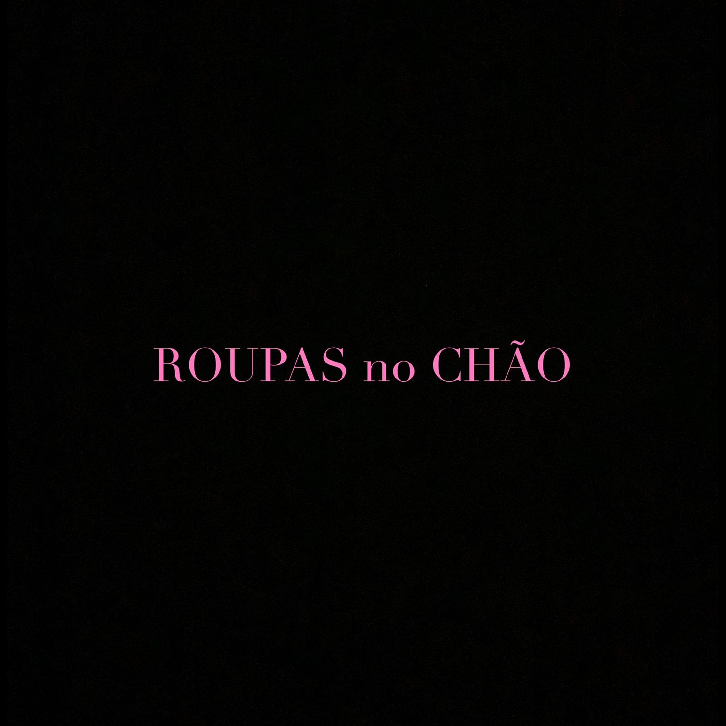Roupas no Chão