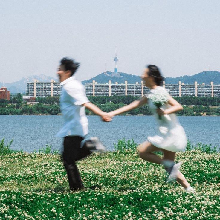 夏日摇滚丨夏天是场盛大的遇见 | 在线播放 | 网易云音乐