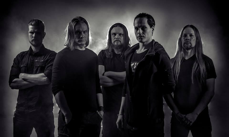 芬兰旋律厄运/死亡金属乐队