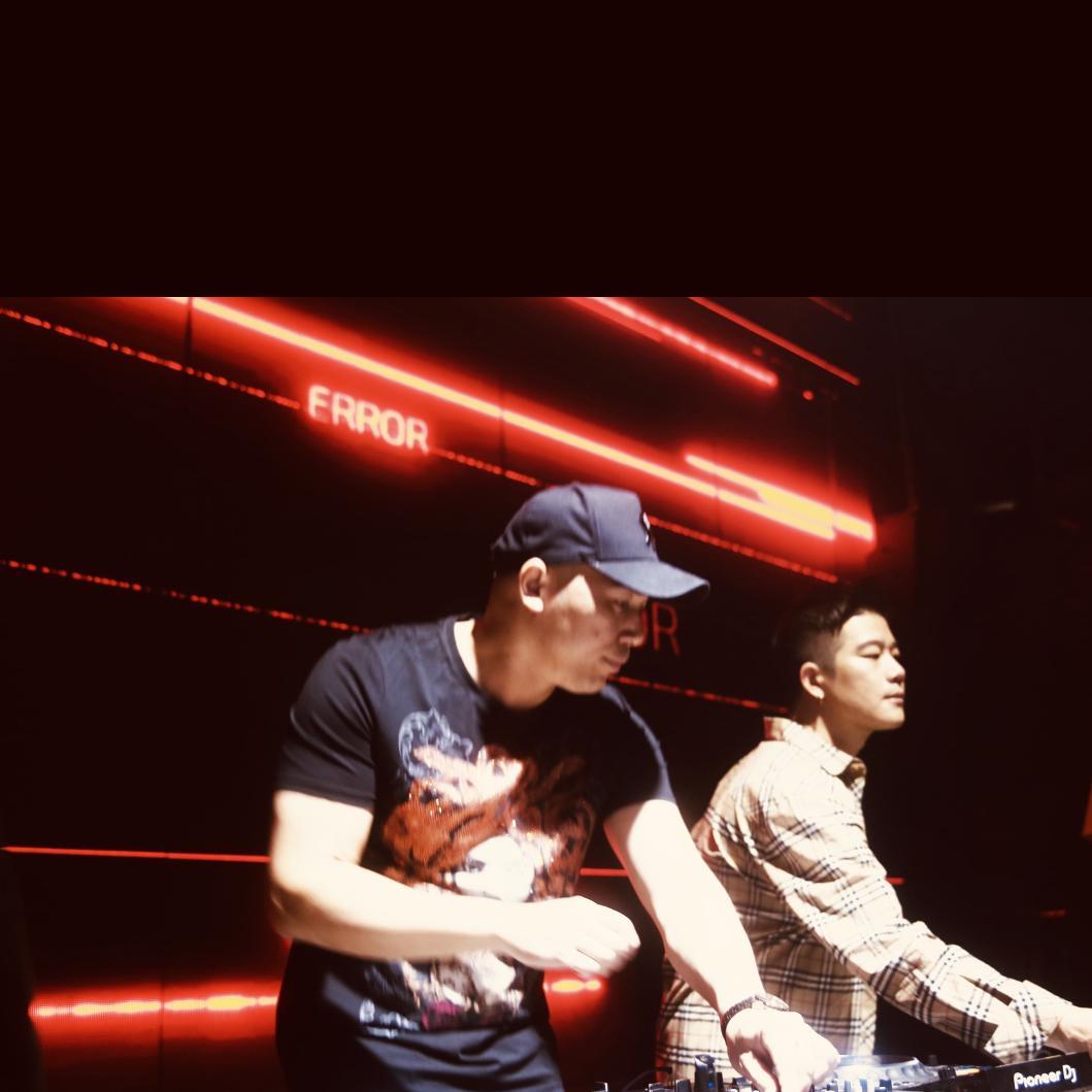 Country Roads-Country roads（JERRY W hardstyle MIX)（HKJERRY remix）