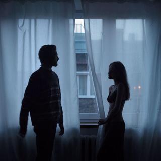 只有你和时光知道我沉默的缘由