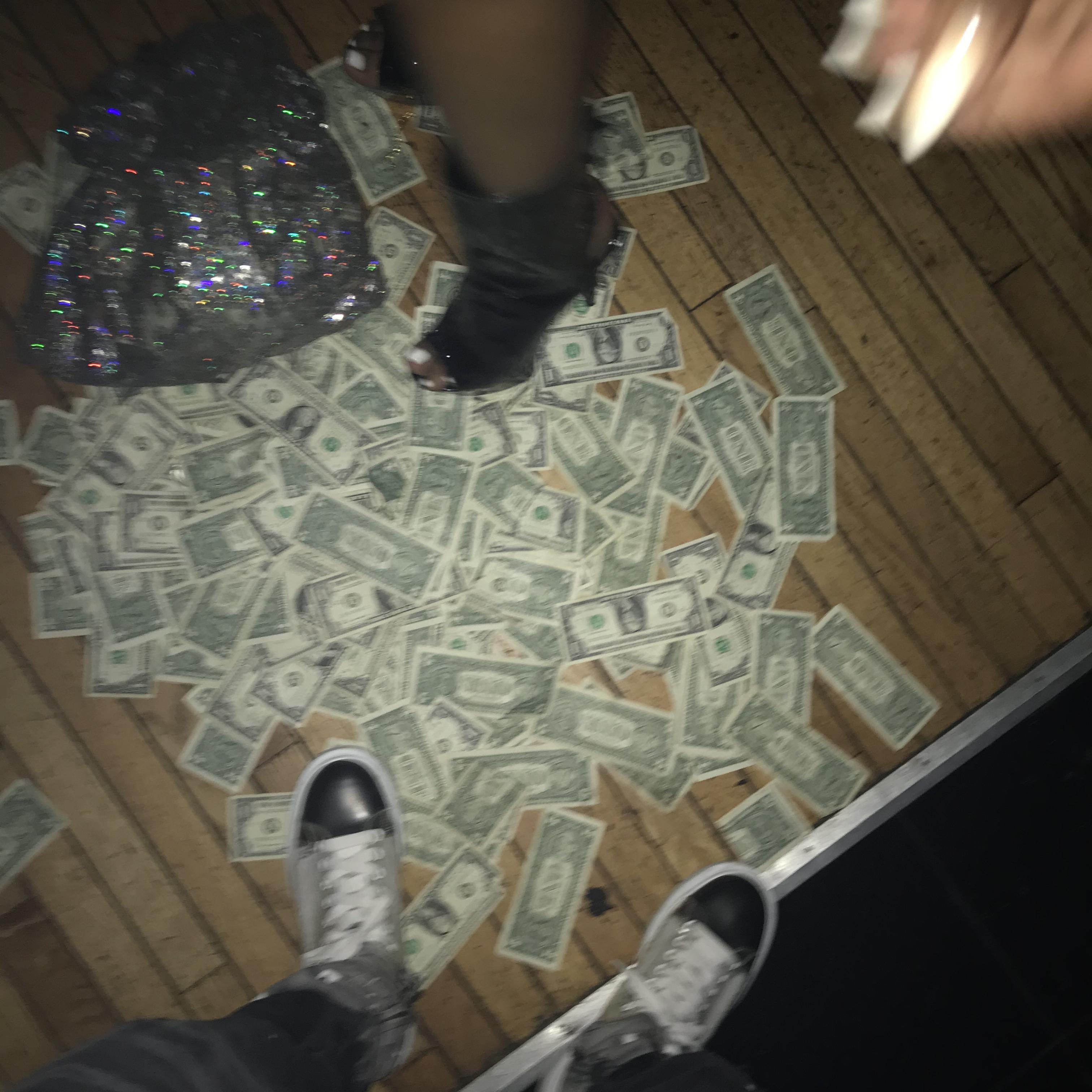 Run The Bag Up