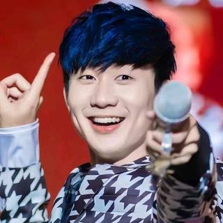 千禧年神仙打架时期｜一人一首成名曲