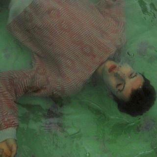 白天懦夫 夜晚怪物