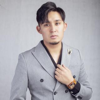 [维吾尔流行歌手] 【Bilal Enwer】