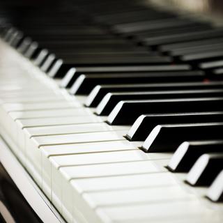 全世界最好听的钢琴曲：卡农、雨的...