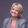 Chonda Pierce