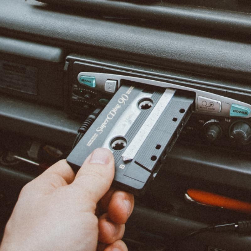 歌里听自己 | 世界上的歌总有一首属于我