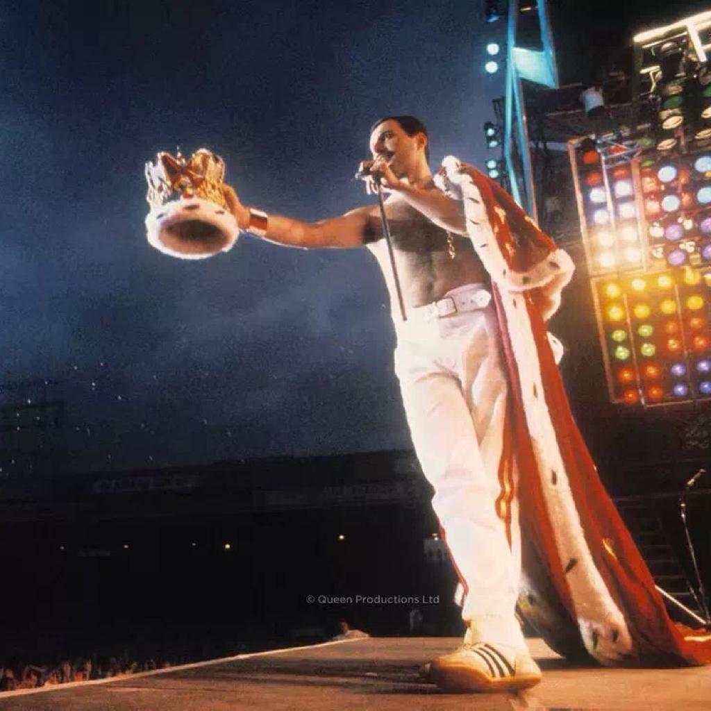 Queen Live.