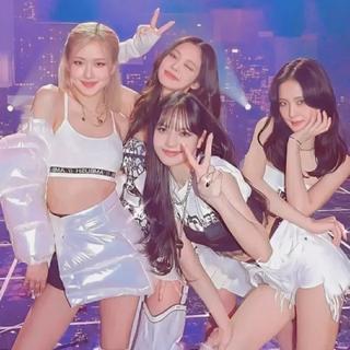 韩国女团丨妩媚妖娆魅力全能演绎