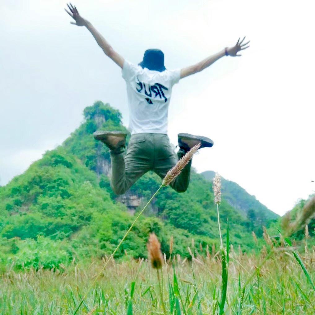 Avicii - Forever Yours (2018)