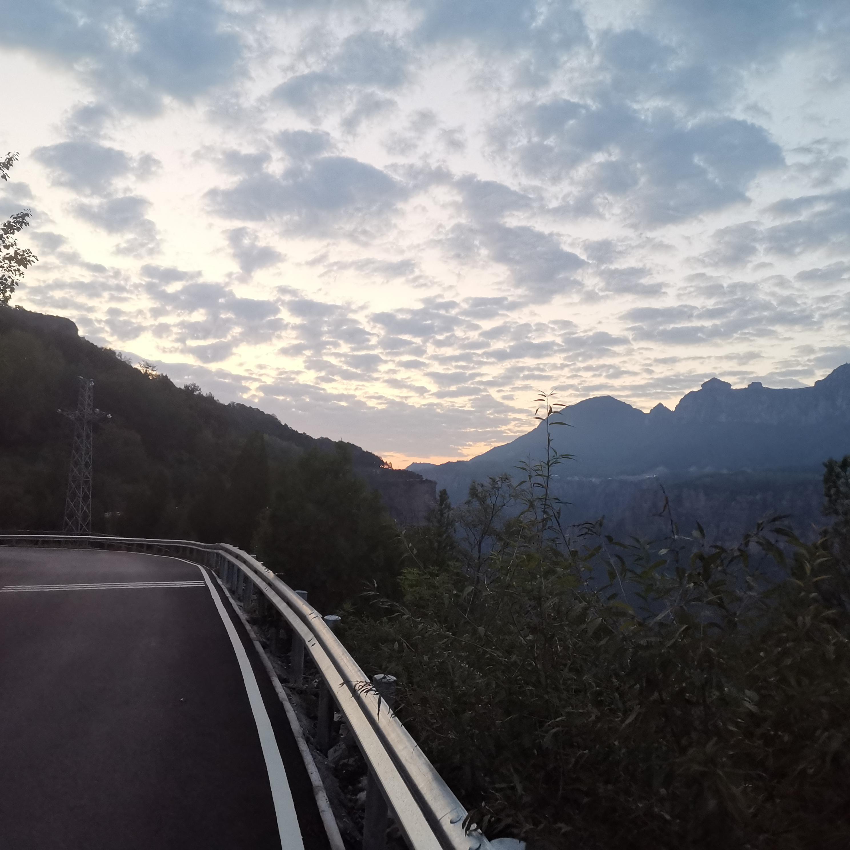 老艺术家(old artist)prod by HZ.MY