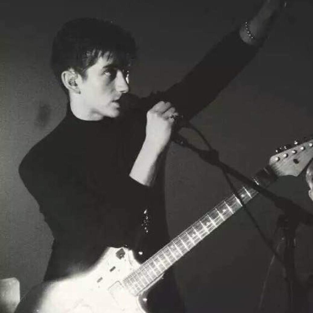 Arctic Monkeys 自我
