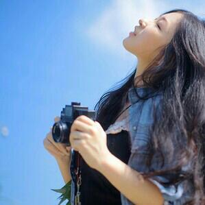 华语‖人生苦短。务必做个自信的自己