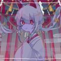 モミジイロ